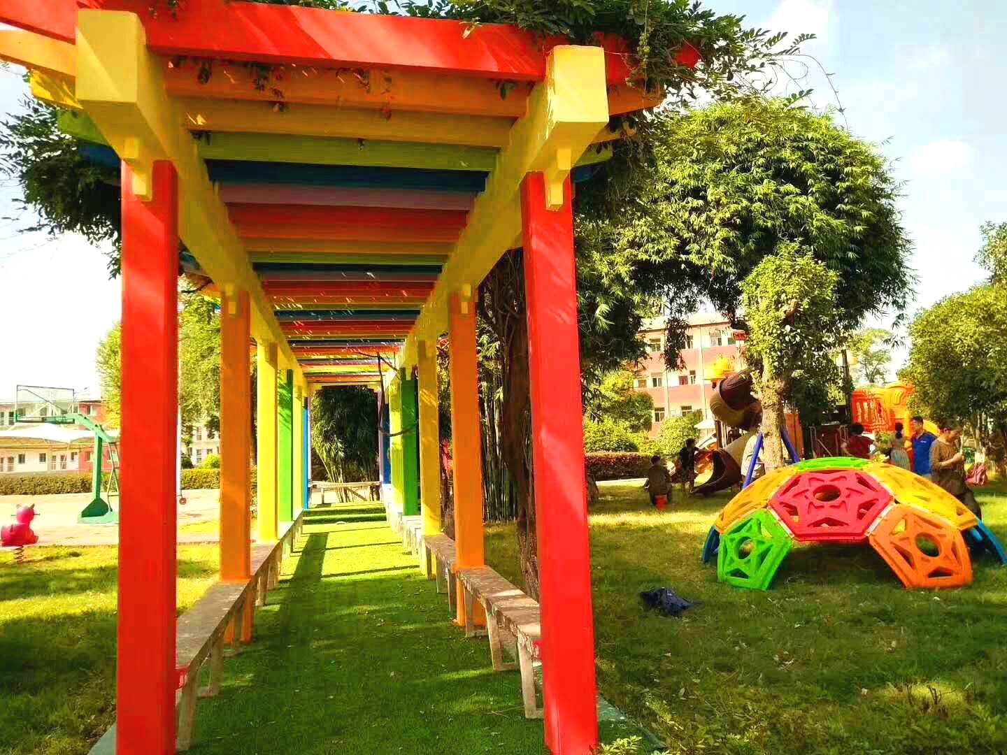 隨州市曾都區(qū)興漢東學(xué)校（原華中師范大學(xué)隨州附屬學(xué)校）幼兒園